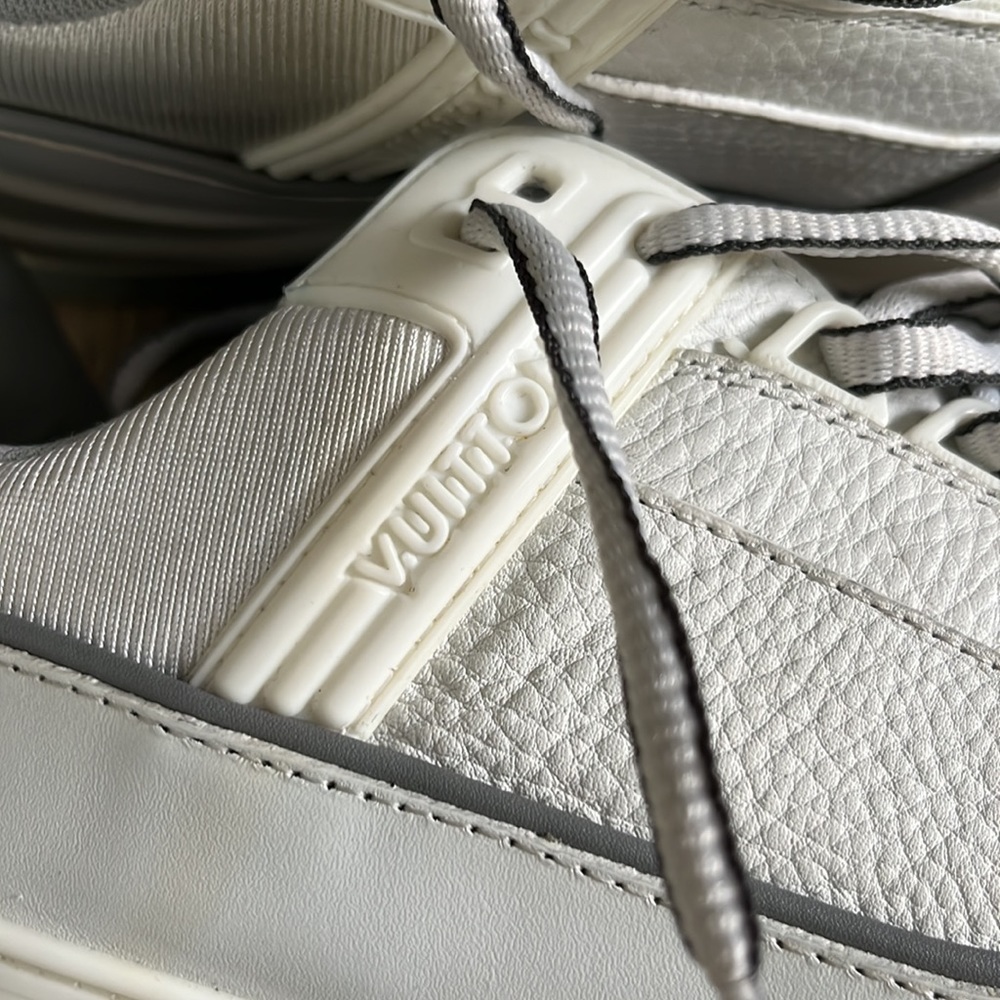 Louis Vuitton Sneakers 👟 - Picture 5 of 13